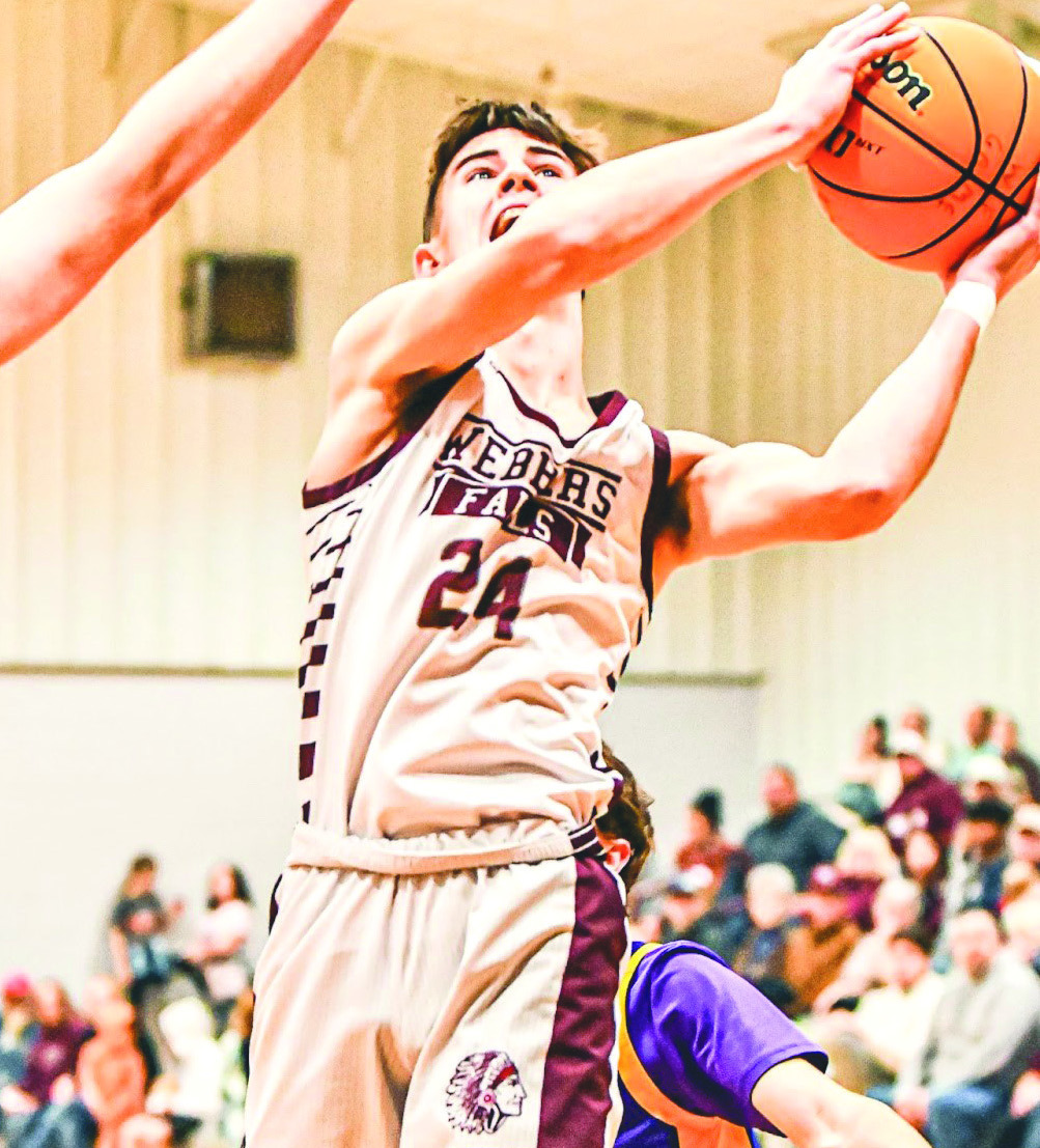 Webbers Falls trails from the start in tough loss at home - Sequoyah ...